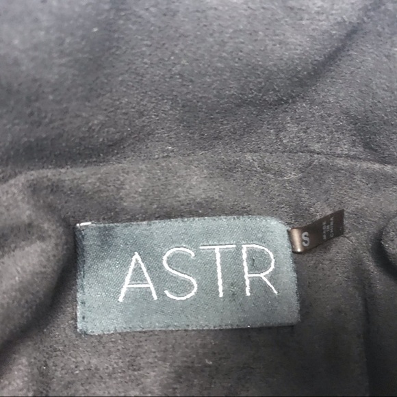 ASTR The Label Faux Vegan Suede Moto Jacket Size S - Picture 2 of 5